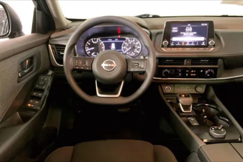 More photos of 2023 Nissan Rogue S at Cable Dahmer Kia of Lee's Summit, MO