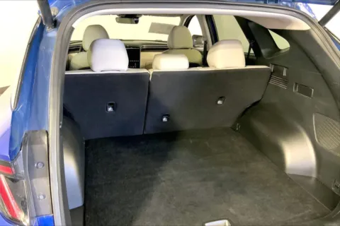 More photos of 2024 Hyundai Tucson Limited at Cable Dahmer Kia of Lee's Summit, MO