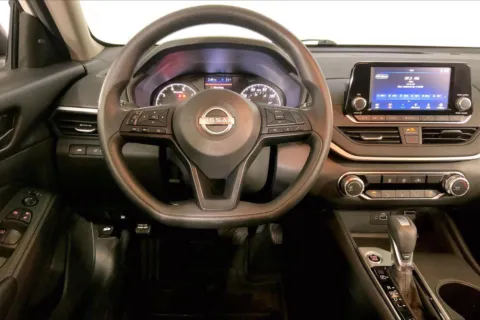 More photos of 2024 Nissan Altima 2.5 S at Cable Dahmer Kia of Lee's Summit, MO