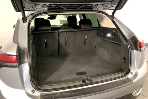 More photos of 2023 Buick Envision Essence at Cable Dahmer Kia of Lee's Summit, MO