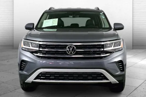 Photos of 2022 Volkswagen Atlas 2.0T SE for sale in Lee's Summit, MO at Cable Dahmer Kia of Lee's Summit