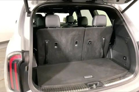 More photos of 2024 Kia Telluride SX X-Pro at Cable Dahmer Kia of Lee's Summit, MO