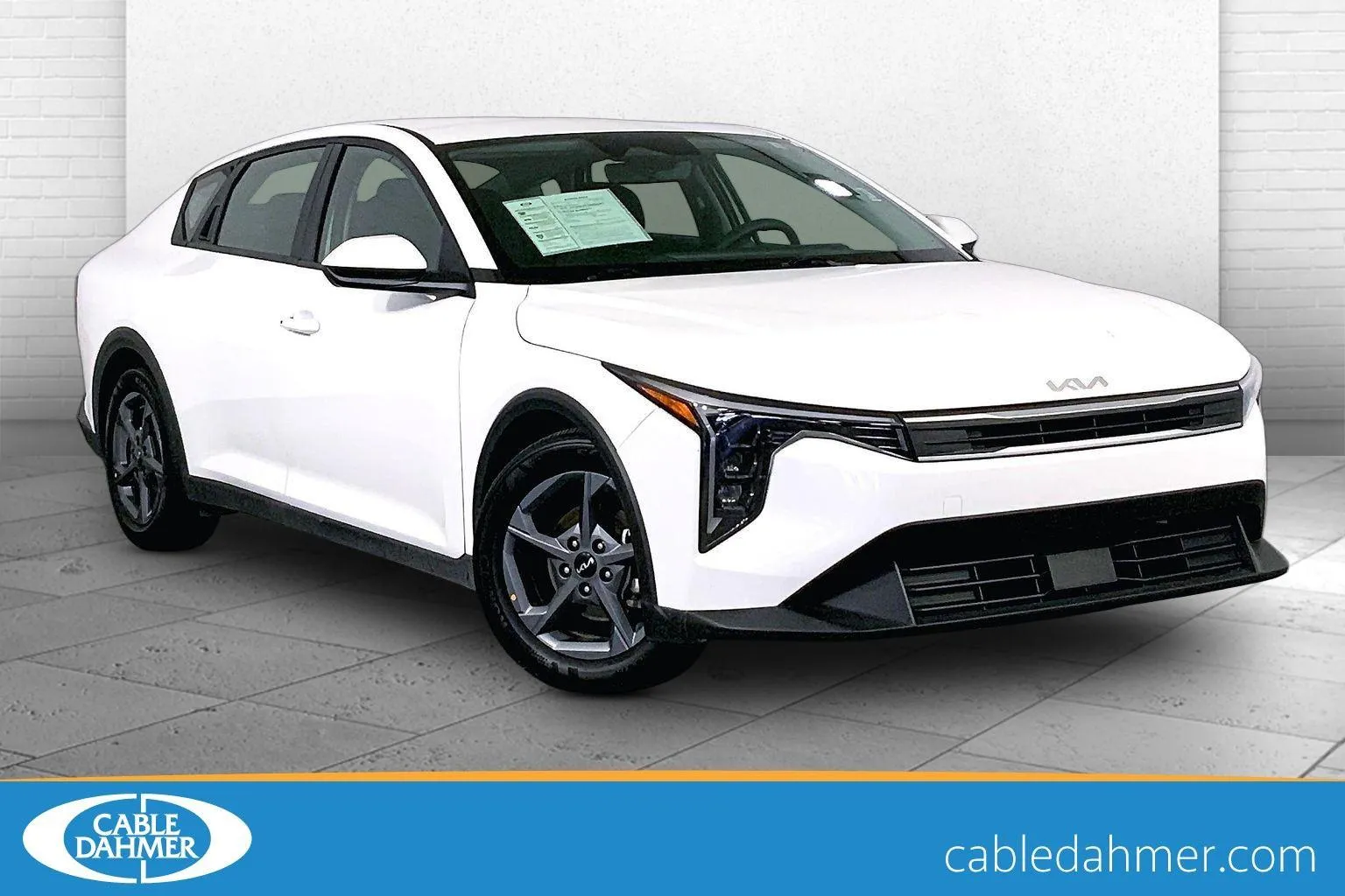 White 2025 Kia K4 LXS for sale in Lee's Summit, MO