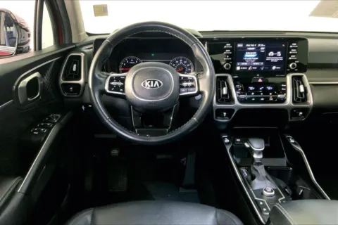 More photos of 2021 Kia Sorento S at Cable Dahmer Kia of Lee's Summit, MO