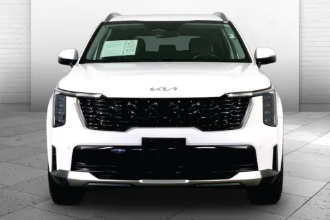 Photos of 2024 Kia Sorento S for sale in Lee's Summit, MO at Cable Dahmer Kia of Lee's Summit