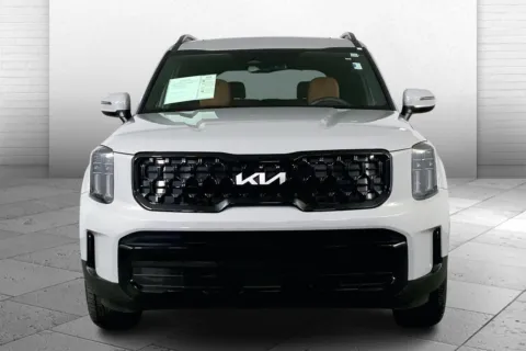 Photos of 2024 Kia Telluride EX X-Line for sale in Lee's Summit, MO at Cable Dahmer Kia of Lee's Summit
