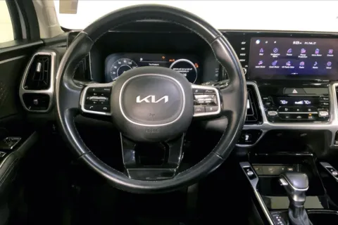 More photos of 2023 Kia Sorento SX at Cable Dahmer Kia of Lee's Summit, MO