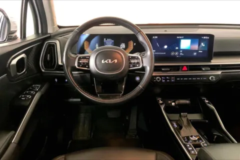 More photos of 2024 Kia Sorento S at Cable Dahmer Kia of Lee's Summit, MO