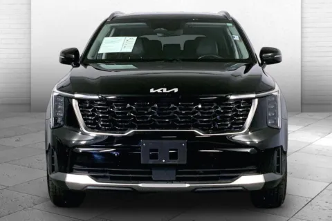 Photos of 2024 Kia Sorento S for sale in Lee's Summit, MO at Cable Dahmer Kia of Lee's Summit