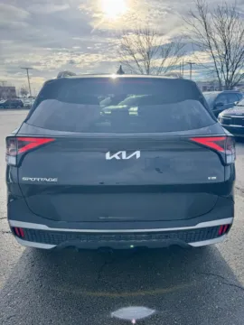 More photos of 2023 Kia Sportage SX-Prestige at Cable Dahmer Kia of Lee's Summit, MO