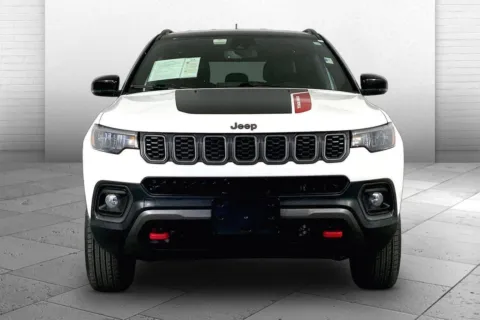 Photos of 2024 Jeep Compass Trailhawk for sale in Lee's Summit, MO at Cable Dahmer Kia of Lee's Summit