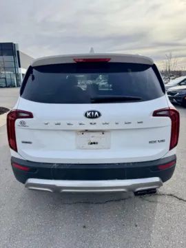 More photos of 2020 Kia Telluride EX at Cable Dahmer Kia of Lee's Summit, MO