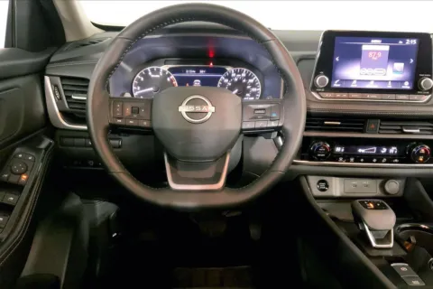 More photos of 2025 Nissan Rogue SV at Cable Dahmer Kia of Lee's Summit, MO