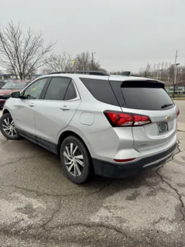 Another view of 2022 Chevrolet Equinox LT for sale in Lee's Summit, MO at Cable Dahmer Kia of Lee's Summit