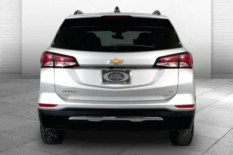 Another view of 2022 Chevrolet Equinox LT for sale in Lee's Summit, MO at Cable Dahmer Kia of Lee's Summit