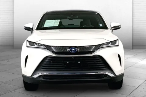 Photos of 2021 Toyota Venza Limited for sale in Lee's Summit, MO at Cable Dahmer Kia of Lee's Summit