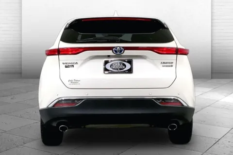 Another view of 2021 Toyota Venza Limited for sale in Lee's Summit, MO at Cable Dahmer Kia of Lee's Summit