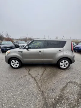 Photos of 2014 Kia Soul for sale in Lee's Summit, MO at Cable Dahmer Kia of Lee's Summit