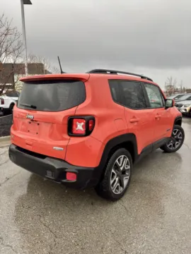 More photos of 2018 Jeep Renegade Latitude at Cable Dahmer Kia of Lee's Summit, MO