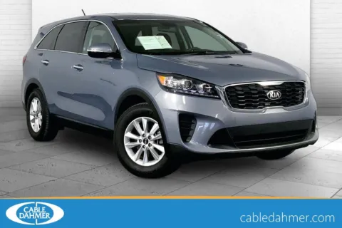 Silver 2020 Kia Sorento L for sale in Lee's Summit, MO