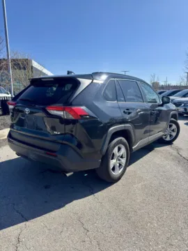 More photos of 2019 Toyota RAV4 XLE at Cable Dahmer Kia of Lee's Summit, MO