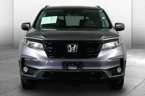 Photos of 2021 Honda Pilot Special Edition for sale in Lee's Summit, MO at Cable Dahmer Kia of Lee's Summit