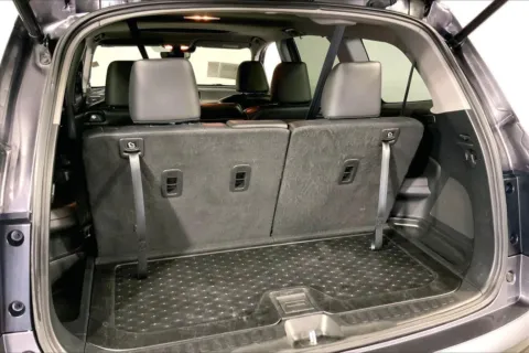 More photos of 2021 Honda Pilot Special Edition at Cable Dahmer Kia of Lee's Summit, MO