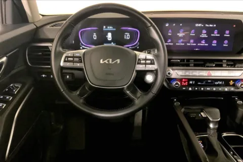 More photos of 2025 Kia Telluride S at Cable Dahmer Kia of Lee's Summit, MO