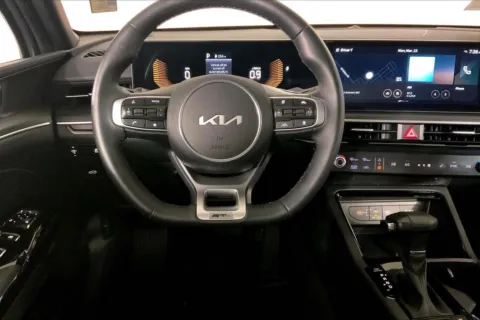 More photos of 2025 Kia K5 GT-Line at Cable Dahmer Kia of Lee's Summit, MO