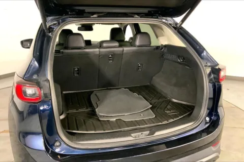 More photos of 2022 Mazda Mazda CX-5 2.5 S Preferred Package at Cable Dahmer Kia of Lee's Summit, MO