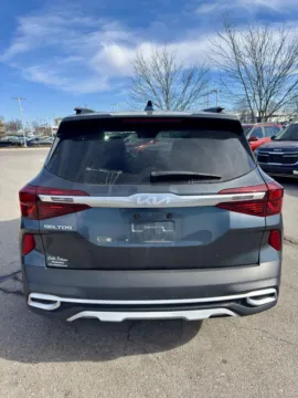 More photos of 2023 Kia Seltos S at Cable Dahmer Kia of Lee's Summit, MO