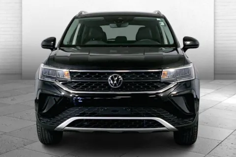 Photos of 2023 Volkswagen Taos SE for sale in Lee's Summit, MO at Cable Dahmer Kia of Lee's Summit