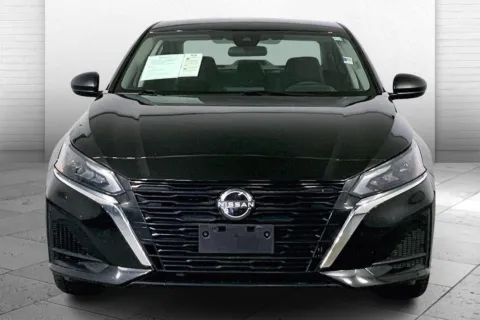 Photos of 2025 Nissan Altima SV for sale in Lee's Summit, MO at Cable Dahmer Kia of Lee's Summit