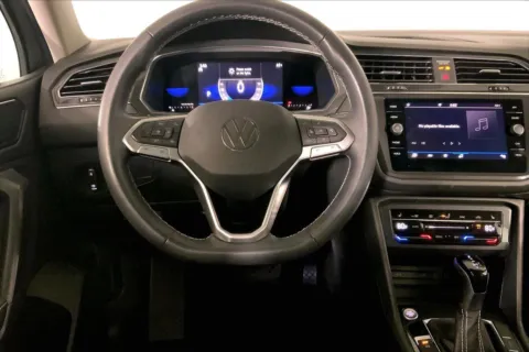 More photos of 2023 Volkswagen Tiguan SE at Cable Dahmer Kia of Lee's Summit, MO