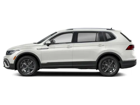 Another view of 2023 Volkswagen Tiguan SE for sale in Lee's Summit, MO at Cable Dahmer Kia of Lee's Summit