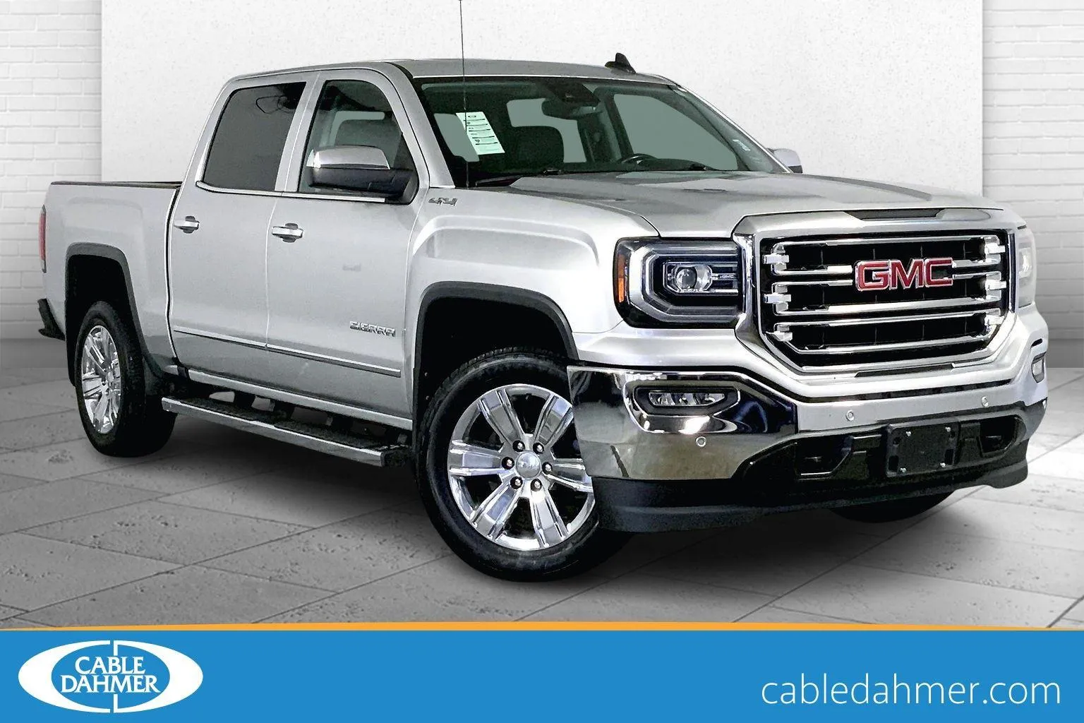 Silver 2018 GMC Sierra 1500 SLT for sale in Lee's Summit, MO