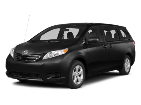 Black 2014 Toyota Sienna LE AAS for sale in Lee's Summit, MO