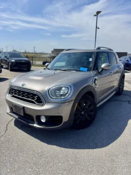 Silver 2018 MINI Countryman Cooper S E for sale in Lee's Summit, MO