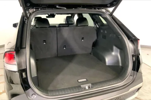 More photos of 2024 Kia Sportage X-Line at Cable Dahmer Kia of Lee's Summit, MO