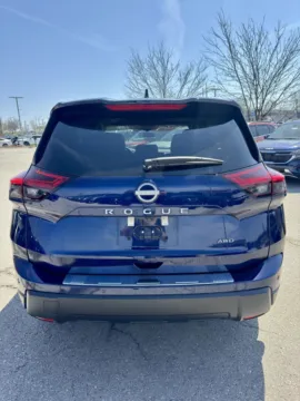 More photos of 2025 Nissan Rogue SV at Cable Dahmer Kia of Lee's Summit, MO