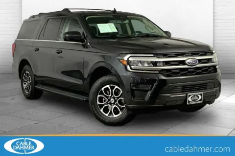 Gray 2024 Ford Expedition Max XLT for sale in Lee's Summit, MO