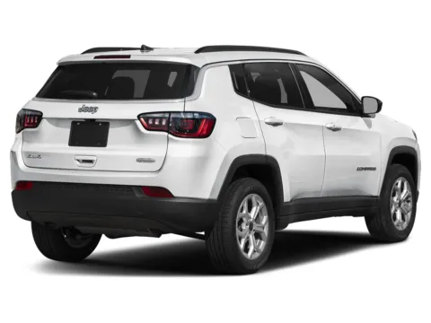 Photos of 2025 Jeep Compass Limited for sale in Lee's Summit, MO at Cable Dahmer Kia of Lee's Summit
