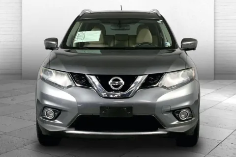 Photos of 2016 Nissan Rogue SL for sale in Lee's Summit, MO at Cable Dahmer Kia of Lee's Summit