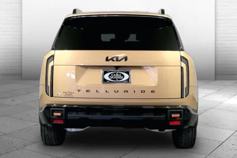 Another view of 2027 Kia Telluride X-Pro SX Prestige for sale in Lee's Summit, MO at Cable Dahmer Kia of Lee's Summit