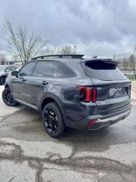 Another view of 2025 Kia SORENTO X-LINE EX for sale in Lee's Summit, MO at Cable Dahmer Kia of Lee's Summit