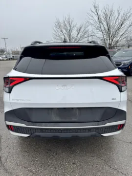 More photos of 2023 Kia Sportage X-Pro Prestige at Cable Dahmer Kia of Lee's Summit, MO