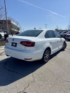 More photos of 2018 Volkswagen Jetta 1.4T SE at Cable Dahmer Kia of Lee's Summit, MO