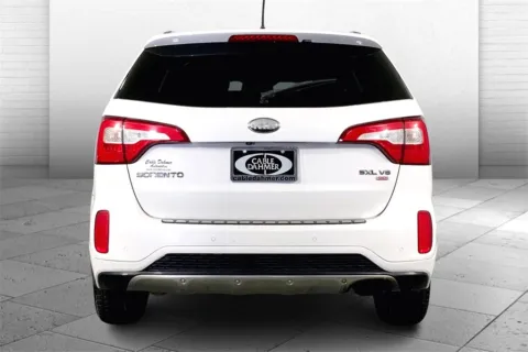 Another view of 2014 Kia Sorento Limited V6 for sale in Lee's Summit, MO at Cable Dahmer Kia of Lee's Summit