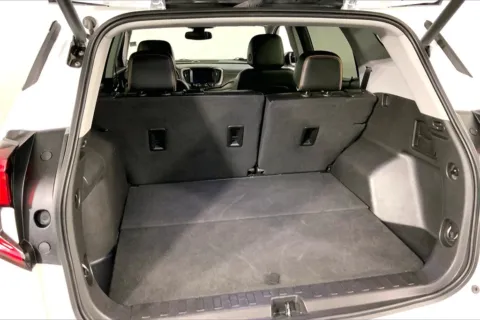 More photos of 2023 GMC Terrain AT4 at Cable Dahmer Kia of Lee's Summit, MO