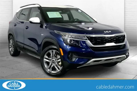 Blue 2022 Kia Seltos S for sale in Lee's Summit, MO